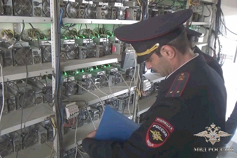 В Дагестане полицейские обнаружили майнинг-фермы в заброшенных строениях | Кредит-онлайн В Дагестане полицейские обнаружили майнинг-фермы в заброшенных строениях | Кредит-онлайн